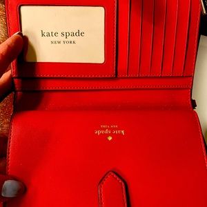 Staci Heart Pop wallet by Kate Spade